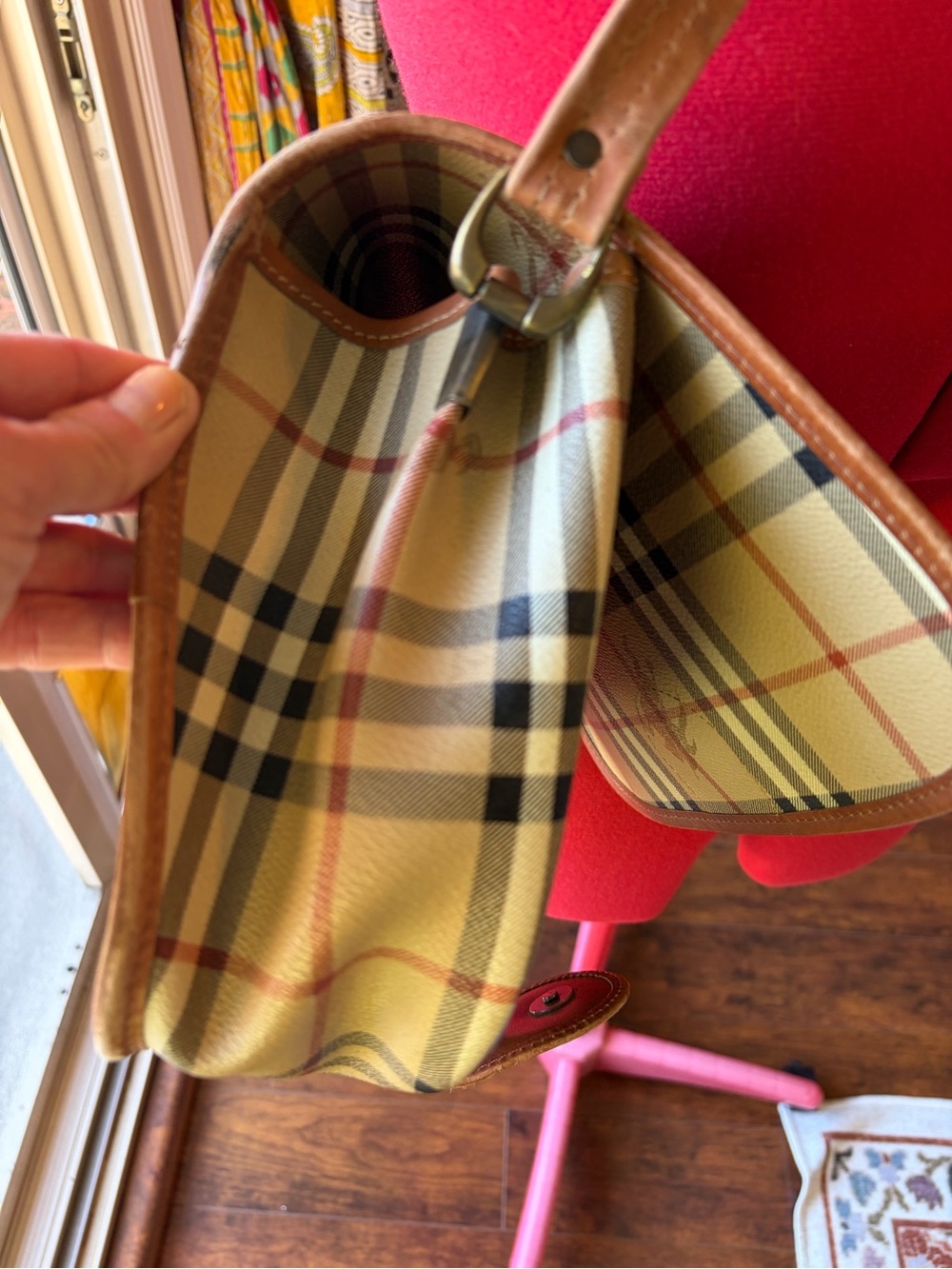 Burberry Vintage Classic Plaid Crossbody with Tan Leather Trim - Picture 9 of 16